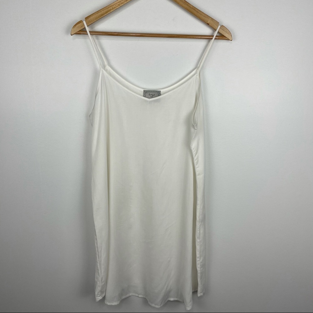 Chalet et ceci White Slip Mini Dress - Picture 1 of 6